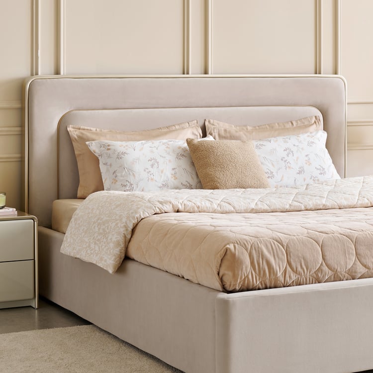 European Style King Bed with Hydraulic Storage