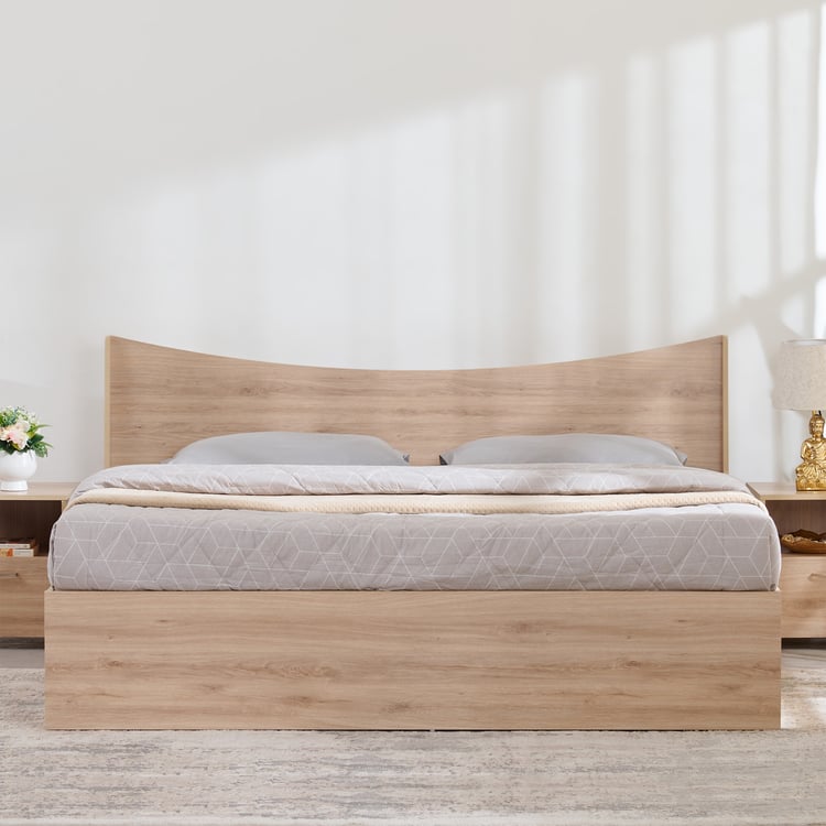 Queen Size Bed in Teak with Laminate