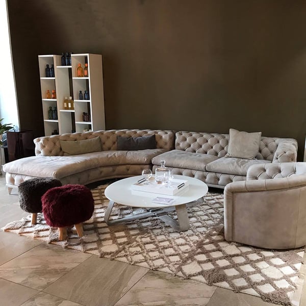 Classic Semi-Circle Curved 7-Seater Chesterfield Sofa
