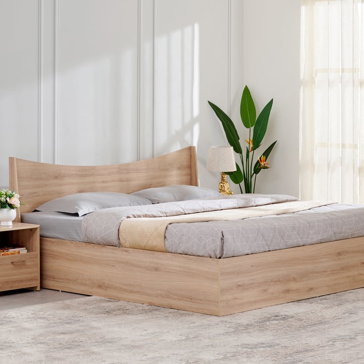 Queen Size Bed in Teak with Laminate