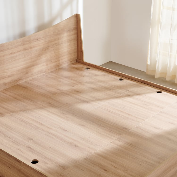 Queen Size Bed in Teak with Laminate