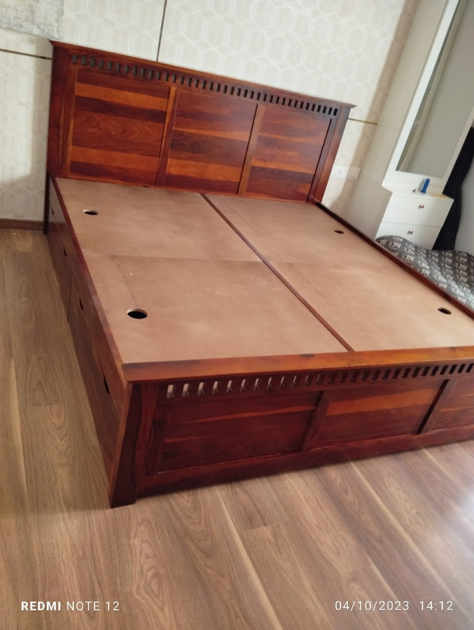 Sheesham Wood Bed with Box Storage