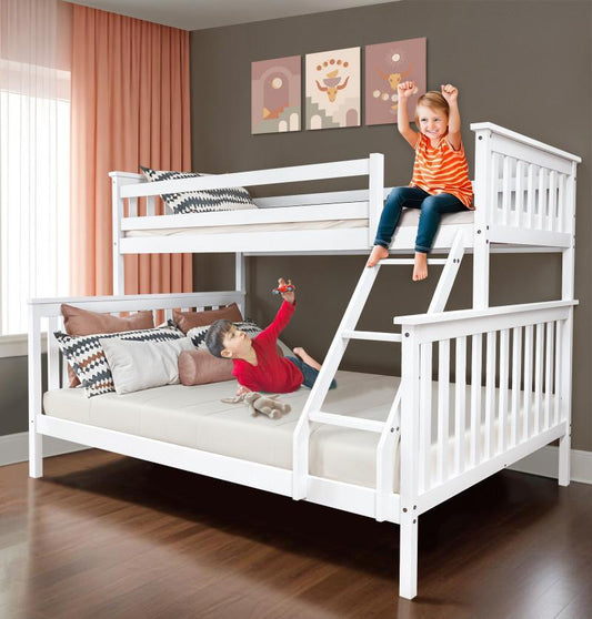 Bunk Bed with Ladder in White Deco
