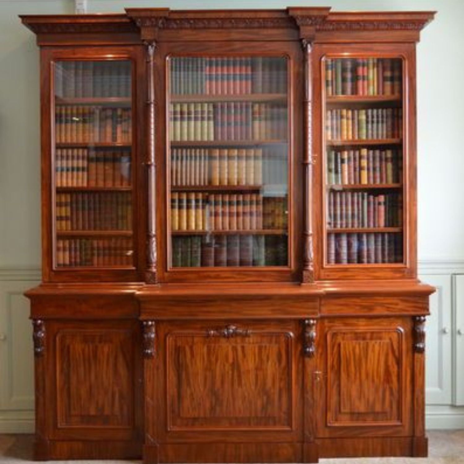 Lawyer's Office Book Rack – Furniture Redefined